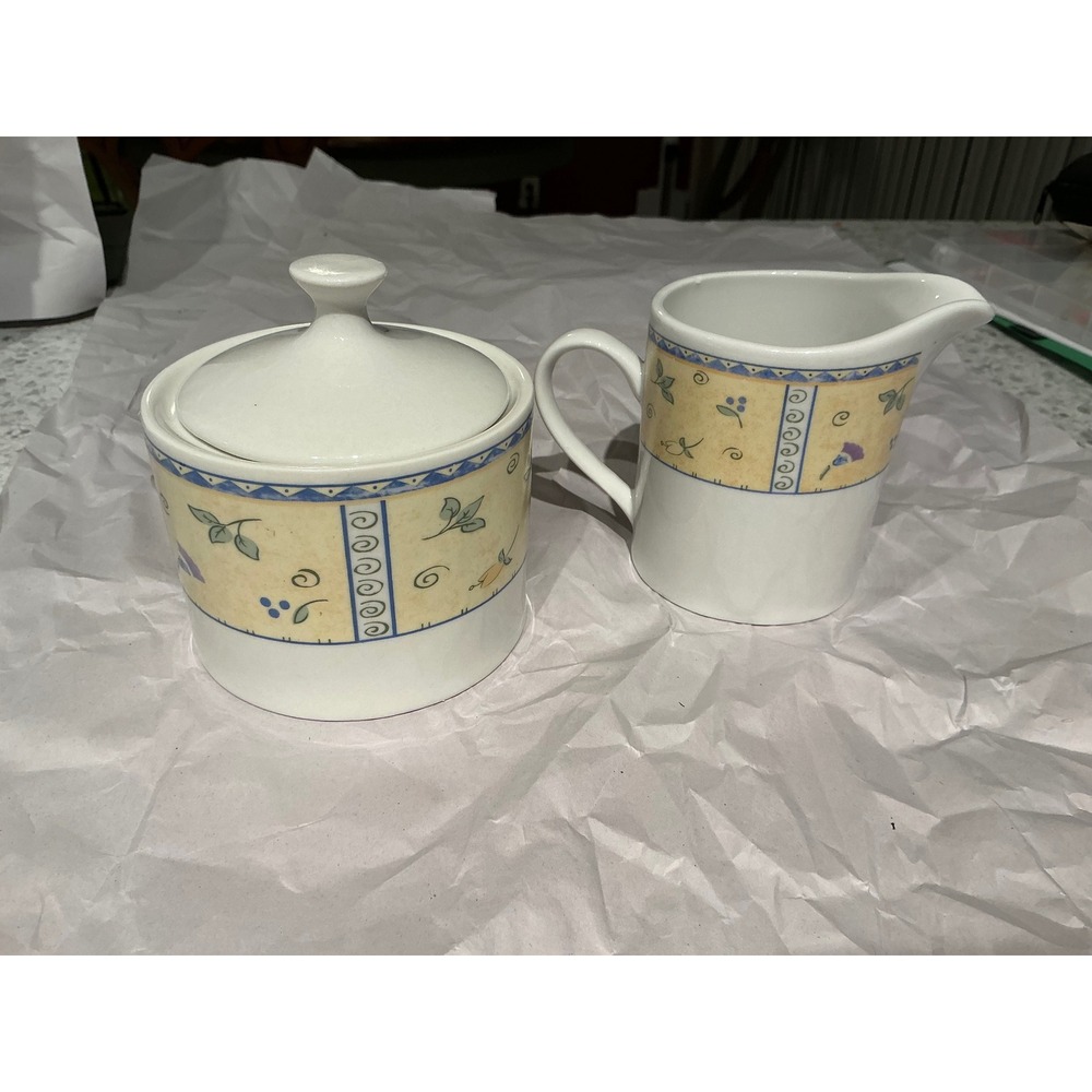 Papillon 8838 Stoneware‎ Sugar Bowl with Lid and Creamer Set Floral Yellow Blue